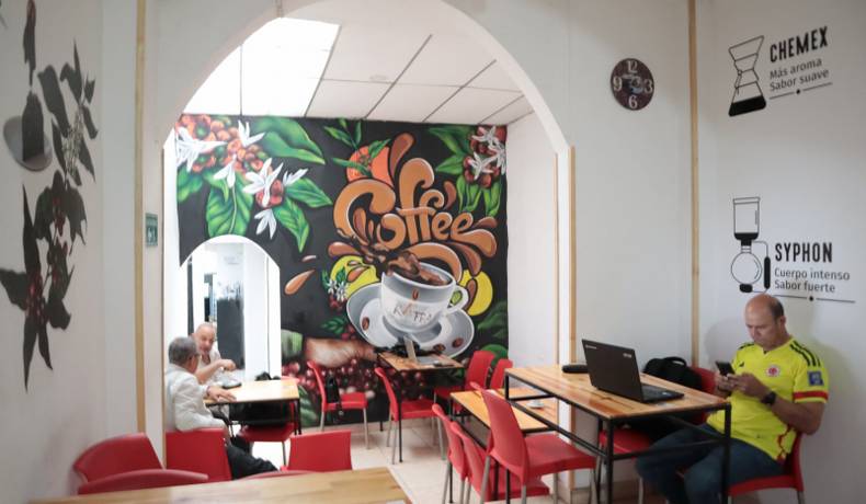 Gobernación del Tolima impulsa innovadores proyectos empresariales en el sector cafetero