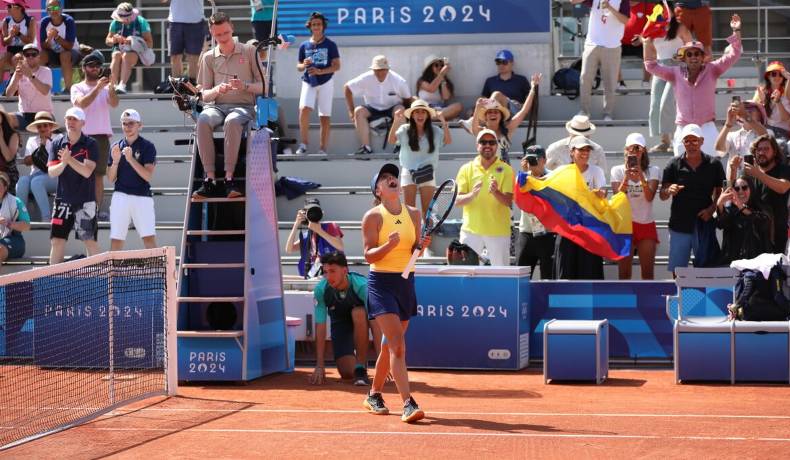 María Camila Osorio avanzó a tercera ronda en el tenis de París 2024