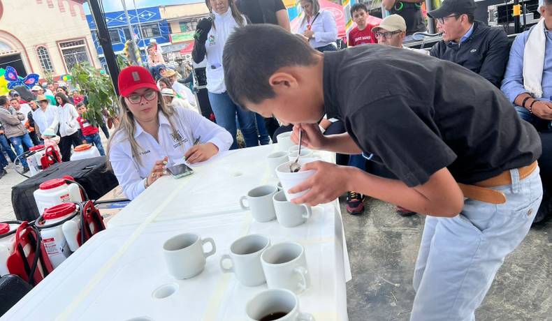 En Santa Isabel se llevó a cabo, por primera vez, el concurso de catación de cafés especiales