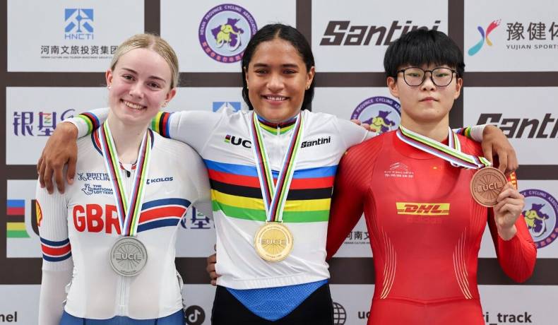 Stefany Cuadrado campeona mundial juvenil de velocidad