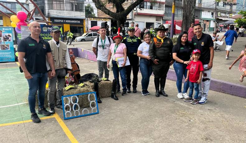 Campaña de sensibilización en el Parque Andrés López de Galarza 