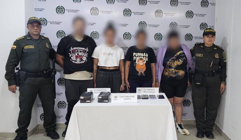 Cuatro personas fueron capturadas por hurto a local en centro comercial