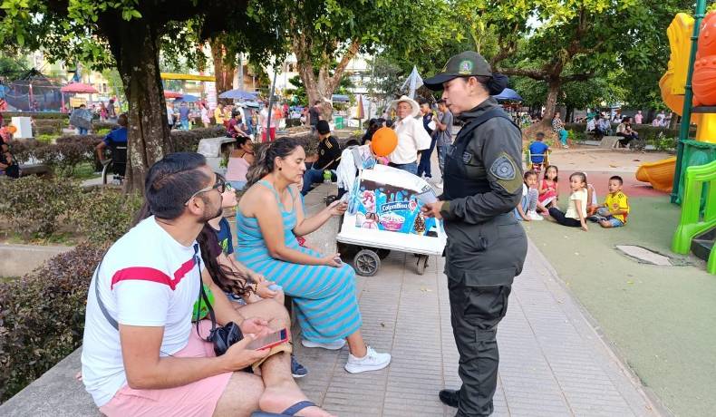 Campaña de prevención contra la extorsión en Ibagué