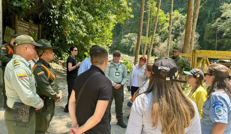 Autoridades reafirman compromiso con la preservación del Parque Nacional Natural Los Nevados