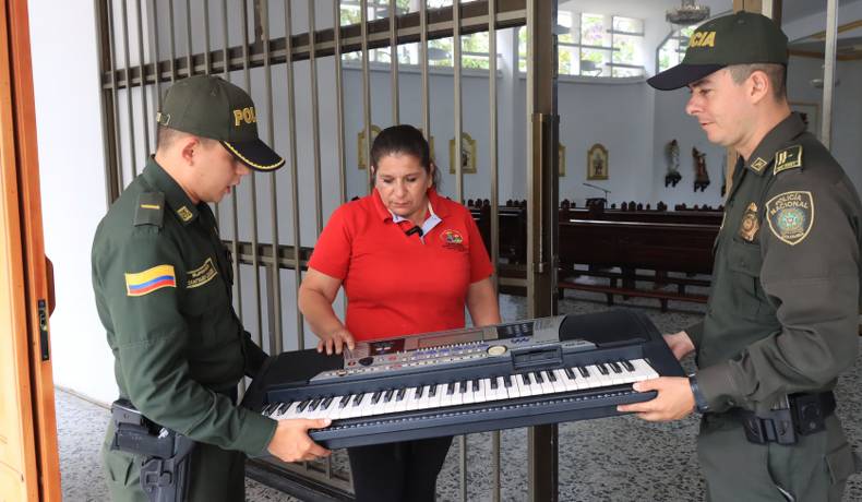 Policía recupero organeta hurtada de la parroquia María Auxiliadora en Cádiz 