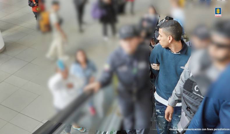 Extraditado desde Perú, hombre que habría participado en el homicidio de un integrante del CTI