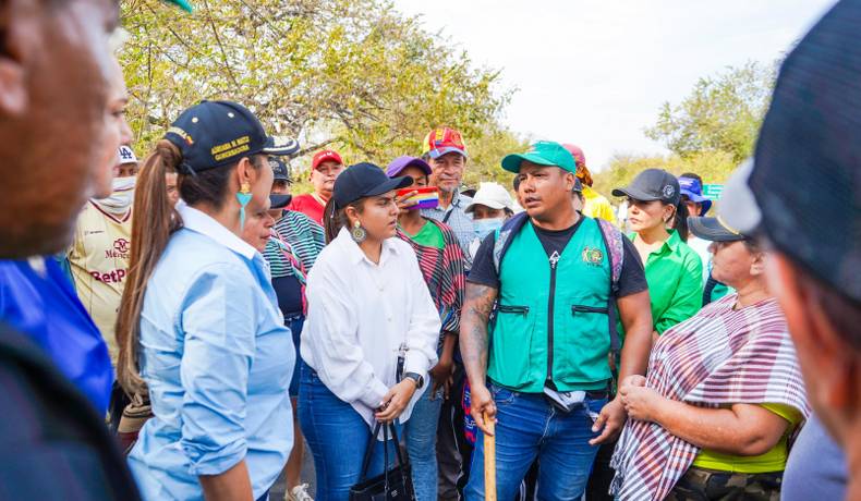 Natagaima recibe apoyo de Cortolima para enfrentar incendio forestal