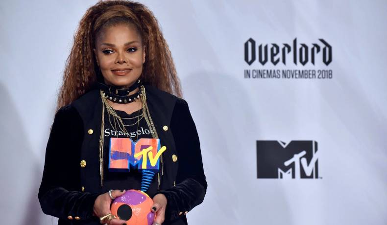 Janet Jackson se disculpa tras hacer unos comentarios sobre la raza de Kamala Harris