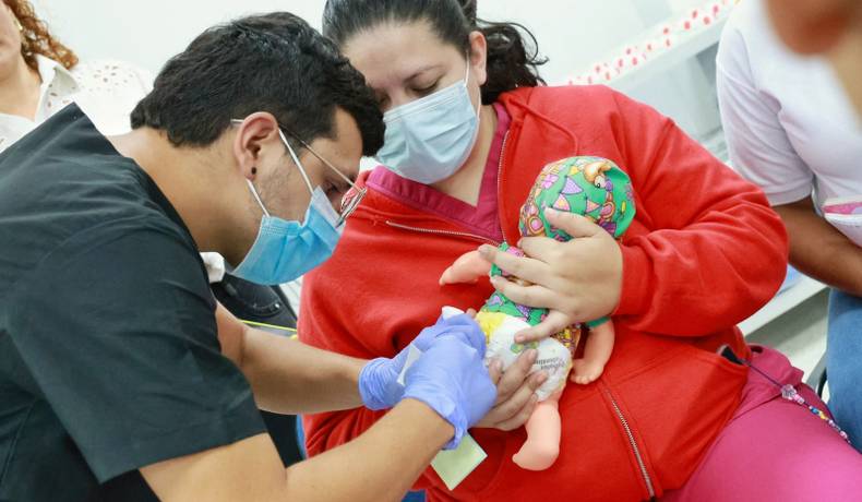 Red hospitalaria pública del Tolima recibe capacitación en tamizaje neonatal