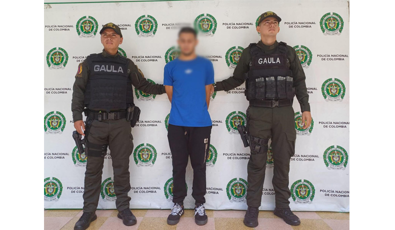 Dos capturados y un menor aprehendido por extorsión en Ibagué