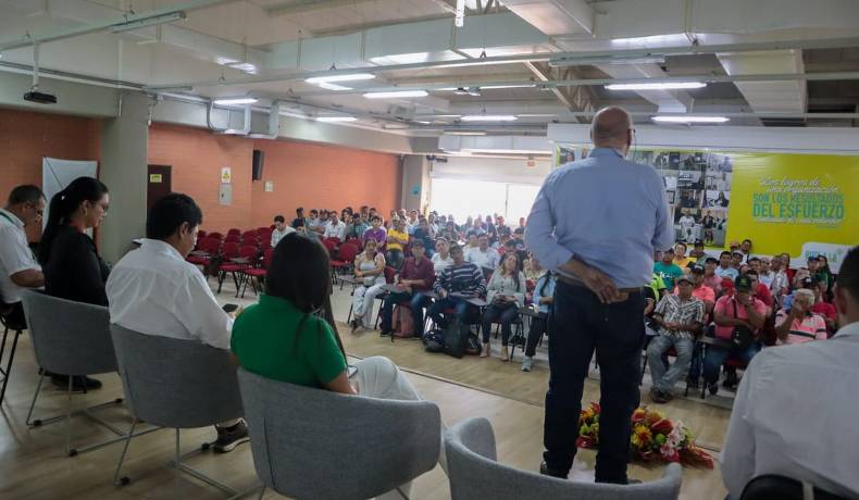 Gobernación del Tolima lideró Escuela de Minería para la Vida y La Paz en Ibagué