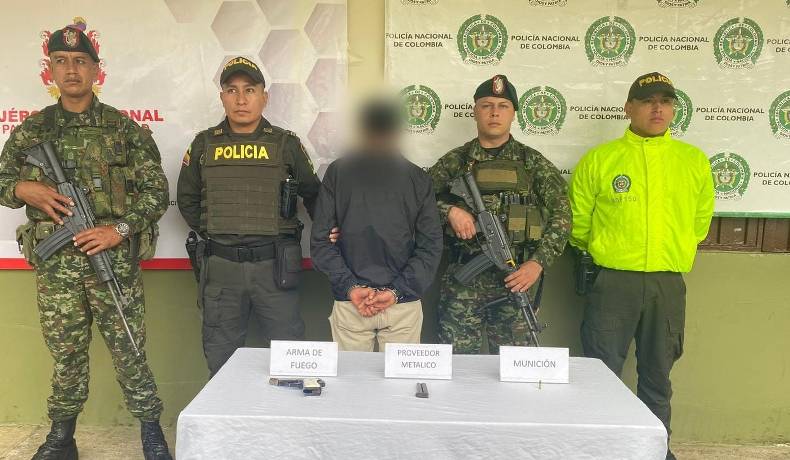 En Planadas, dos capturados y dos armas de fuego incautadas