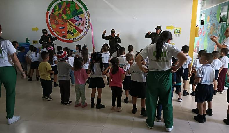 En Fresno, Grupo de Infancia y Adolescencia realizó campaña contra la violencia intrafamiliar