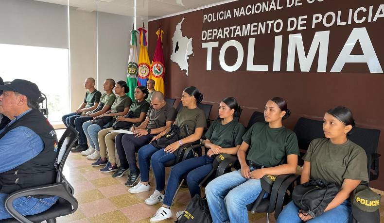 Auxiliares de Policía del Tolima se capacitan como aliados estratégicos del programa anticontrabando