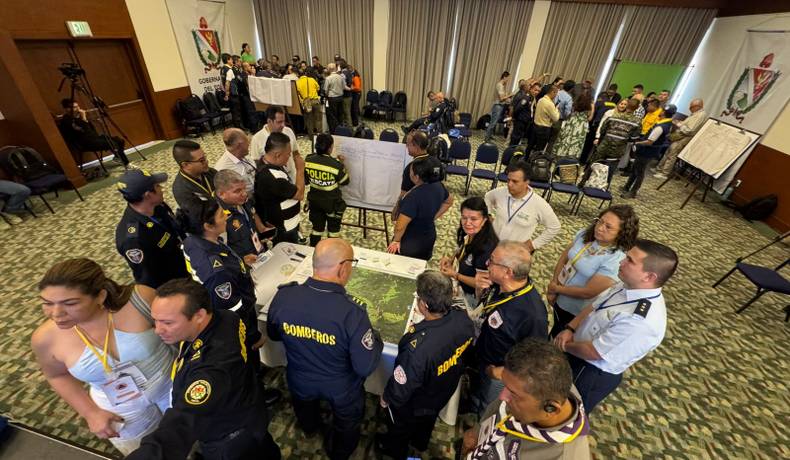 Tolima finaliza con éxito primer Seminario Internacional para combatir incendios forestales