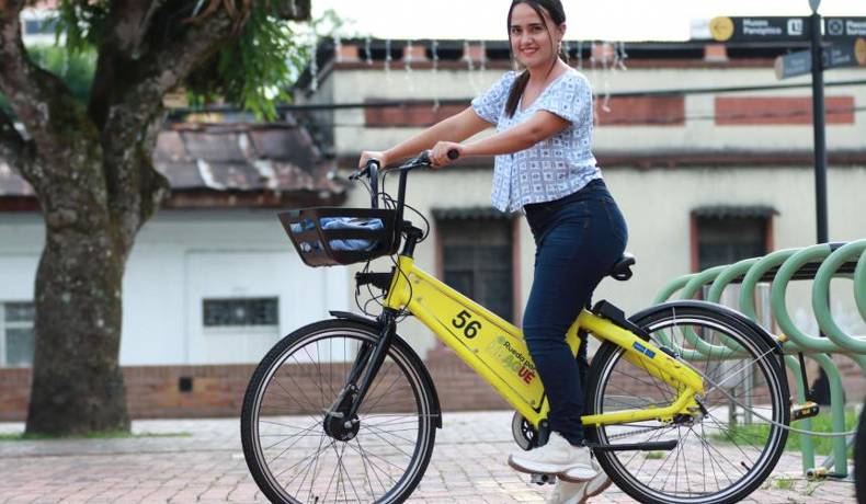 Las bicicletas públicas se convirtieron en el transporte preferido por los jóvenes