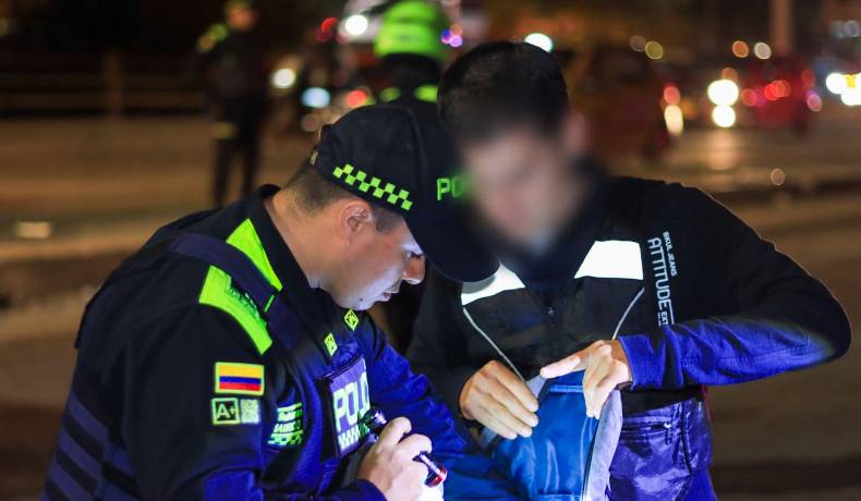 13 capturas, incautadas 127 armas blancas y gran cantidad de estupefacientes