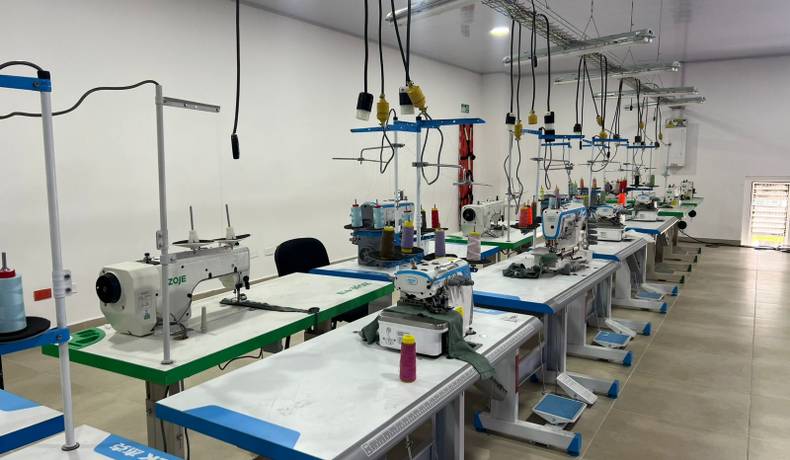 Mincomercio e iNNpulsa potenciarán 240 unidades productivas del sector de la confección en Ibagué