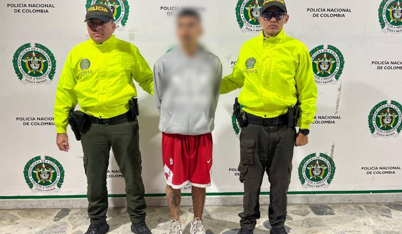 Un hombre capturado por hurto calificado y agravado, y porte de armas de fuego