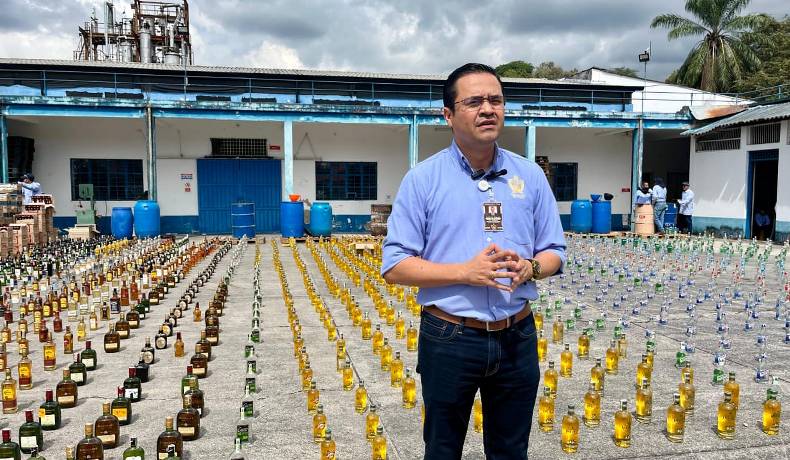 En el Tolima se destruyeron 32.645 unidades de licor adulterado, fraudulento, de contrabando y cigarrillo de contrabando