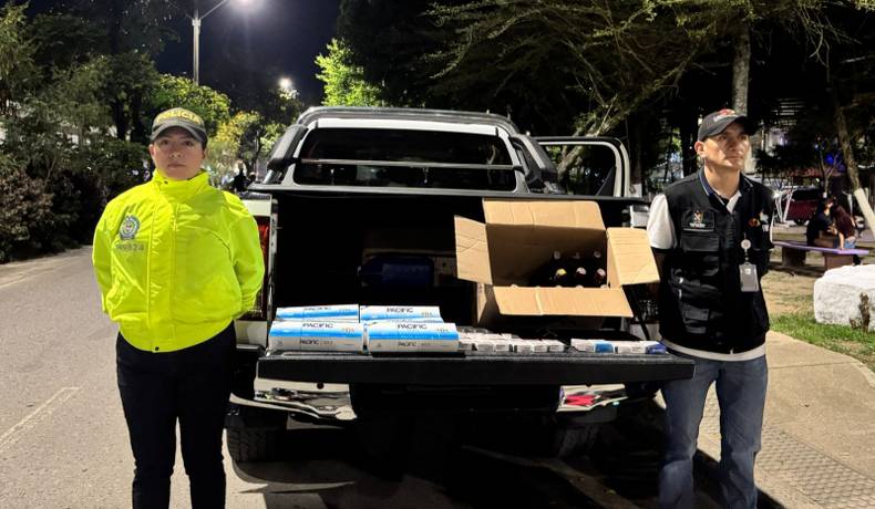 Más de 30 botellas de licor presuntamente adulterado fueron incautados en Ibagué