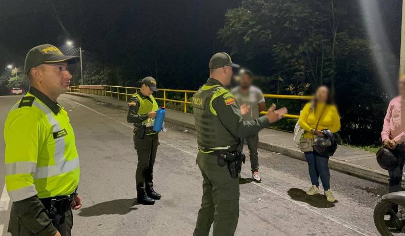 Un tinto y pausas activas en la vía, por la vida