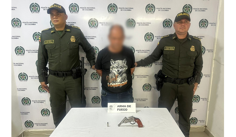 Por el porte ilegal de un arma de fuego un hombre fue capturado en Modelia