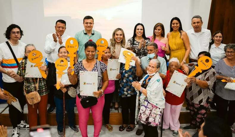 Más de 60 familias recibieron las llaves de su casa propia gracias a la Alcaldía de Ibagué