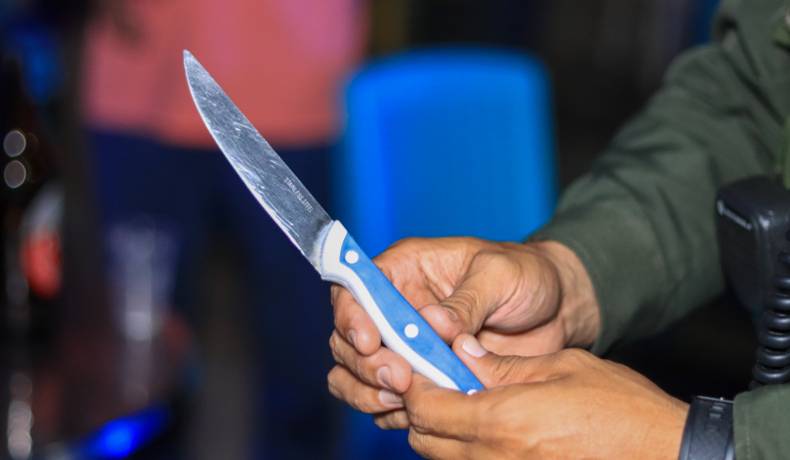 2 capturas, 1 aprehensión y 64 armas blancas incautadas, dejaron los operativos de fin de año