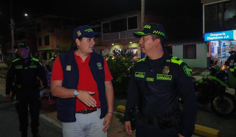 13 personas capturadas, 3 armas de fuego, 2 armas traumáticas y 260 armas blancas incautadas