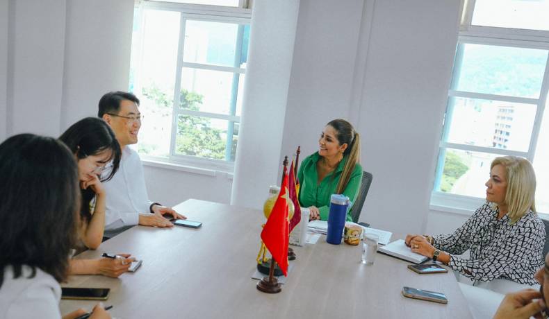 Café, energías limpias y medio ambiente impulsan la cooperación internacional entre China y el Tolima