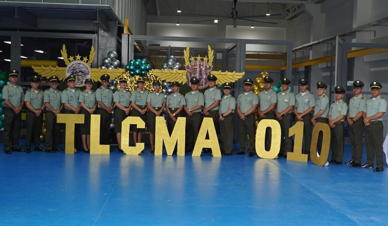 La Escuela de Aviación Policial fortalece la seguridad aérea con nuevos técnicos aeronáuticos