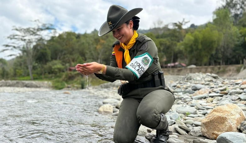 Sembraron 300 árboles para la protección del río Anaime