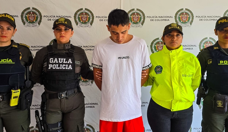 Amenazaba a una mujer con hacerle daño a ella y a su pequeño hijo