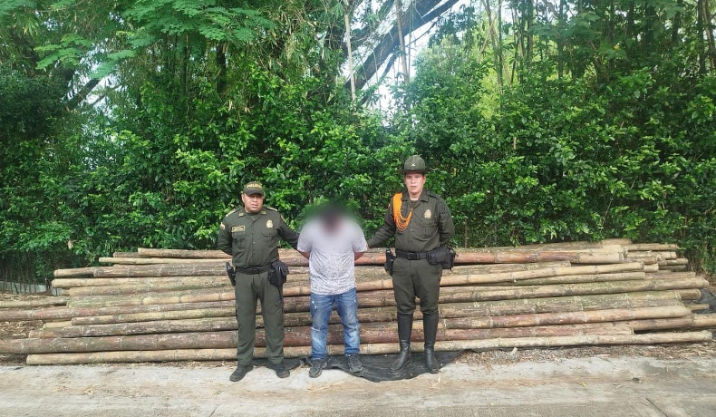 En la vía Mariquita – Fresno, Carabineros capturan un sujeto e incautan guaduas