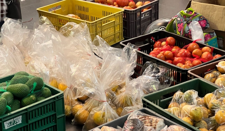 Éxito en la jornada de mercados campesinos organizada por la Gobernación del Tolima