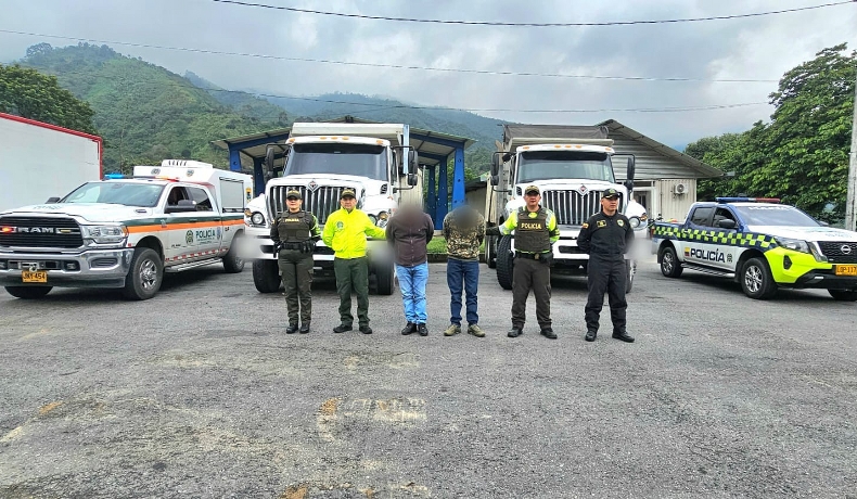 Capturados dos sujetos y recuperadas dos volquetas requeridas por autoridades del Valle del Cauca