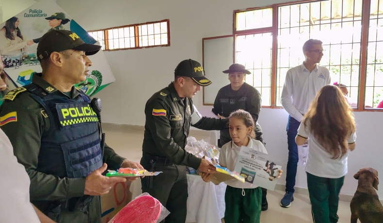 Jornada de sensibilización y formación en la Institución Educativa Nueva Esperanza La Palma