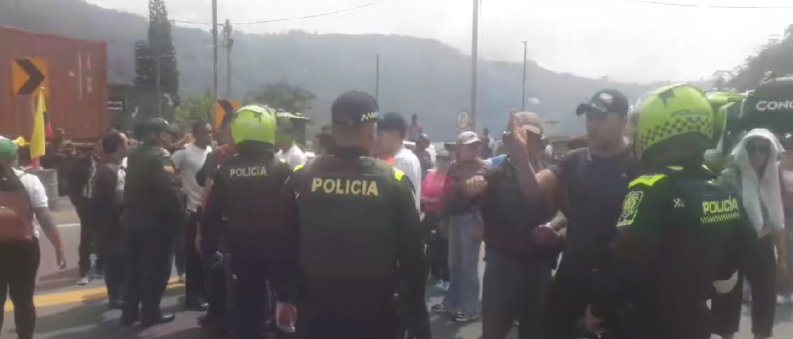 Tensión en Cajamarca por cierre de la vía nacional 