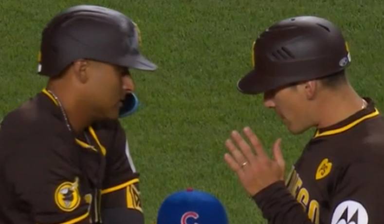 Donovan Solano debutó de buena forma con los Padres