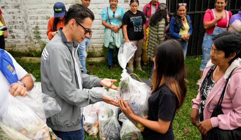 Alcaldía de Ibagué entrega ayudas en veredas afectadas por lluvias
