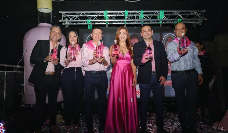 Aguardiente Rosado de la Fábrica de Licores del Tolima volvió para quedarse