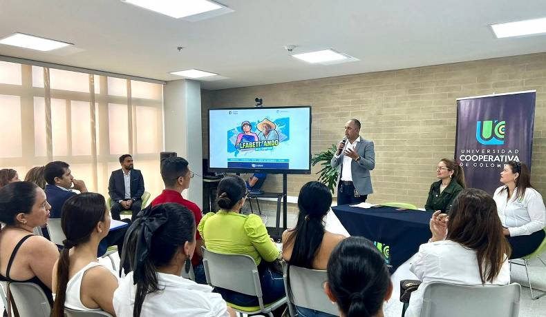 El 20 de mayo inician clases de Alfabetizando en el Territorio