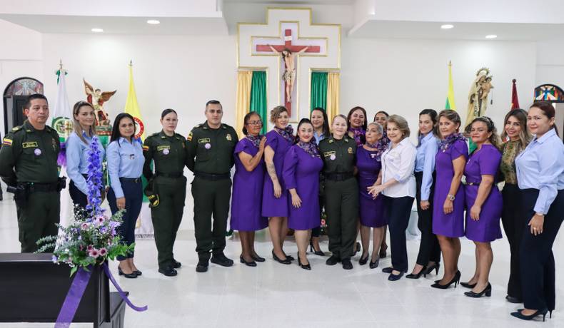 Policía Nacional cuenta con el voluntariado púrpura