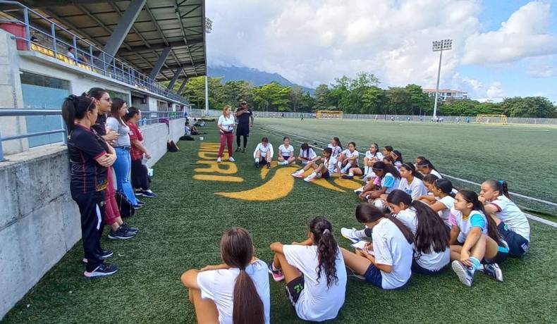 Mayo, un mes de resultados positivos para el Área Biomédica de Indeportes