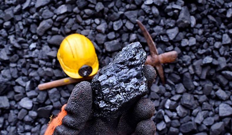 Colombia suspenderá exportación de carbón a Israel hasta que se detenga el genocidio