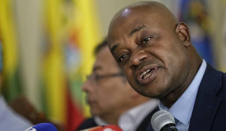 Colombia reitera en Washington su oposición a las sanciones a Venezuela