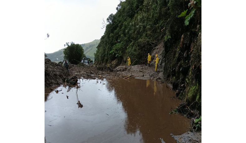 Cierre temporal vía Murillo - Manizales