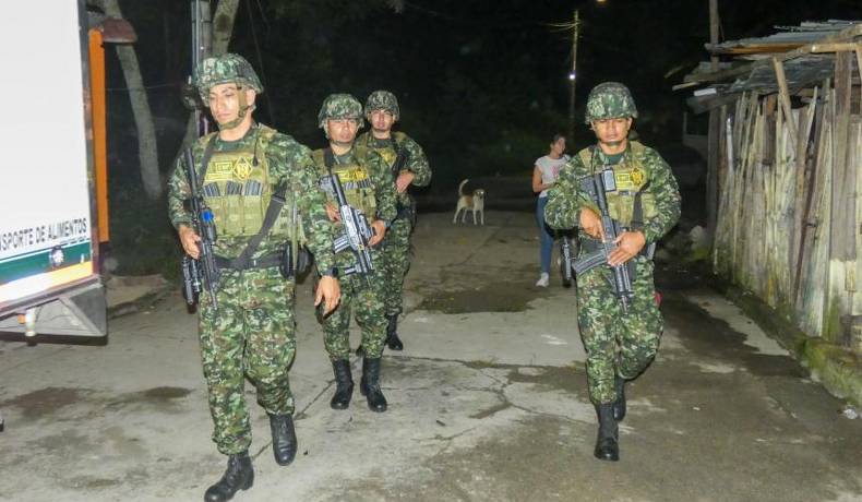 Fuerzas Especiales Urbanas del Ejército y la Policía se toman los barrios de Ibagué